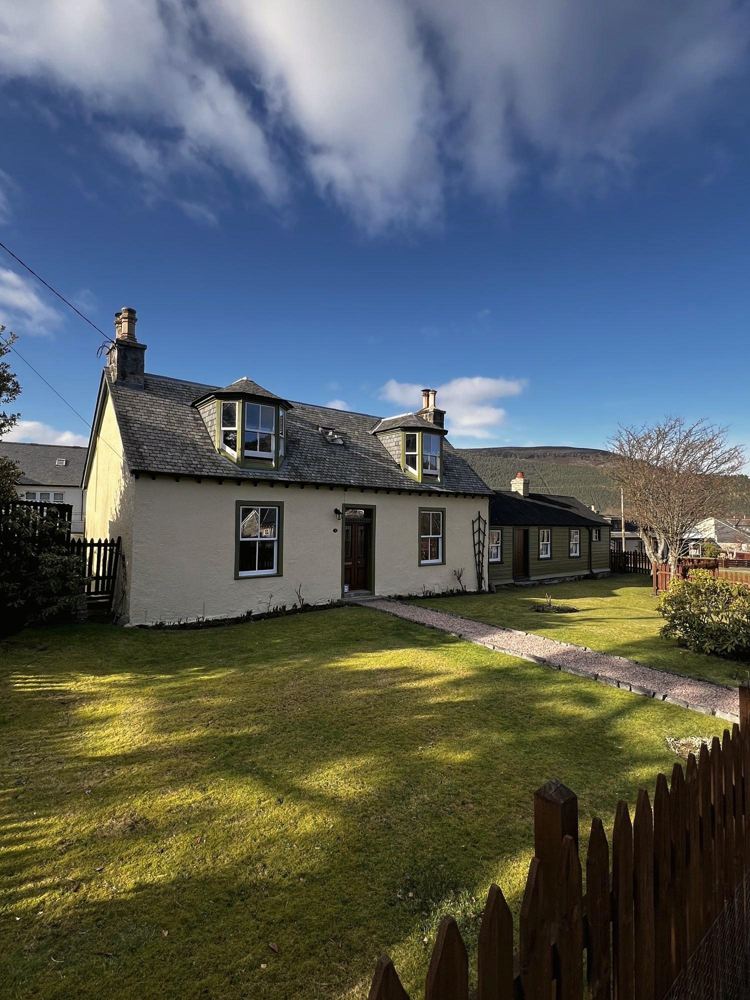 Daisy Bank cottage and its wee house, Braemar